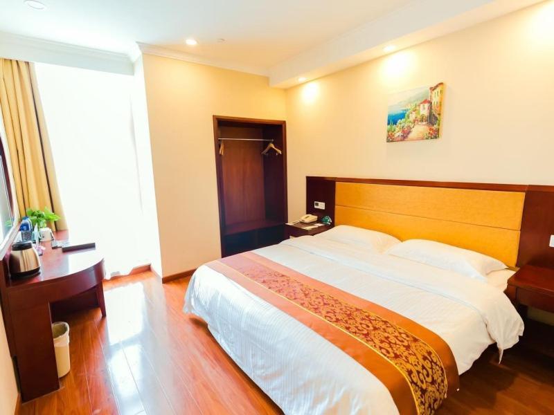 Greentree Inn Shanghai Jiading The South Of F1 Circuit Fangtai Hardware Market Express Hotel Exterior photo