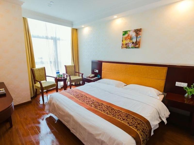 Greentree Inn Shanghai Jiading The South Of F1 Circuit Fangtai Hardware Market Express Hotel Exterior photo