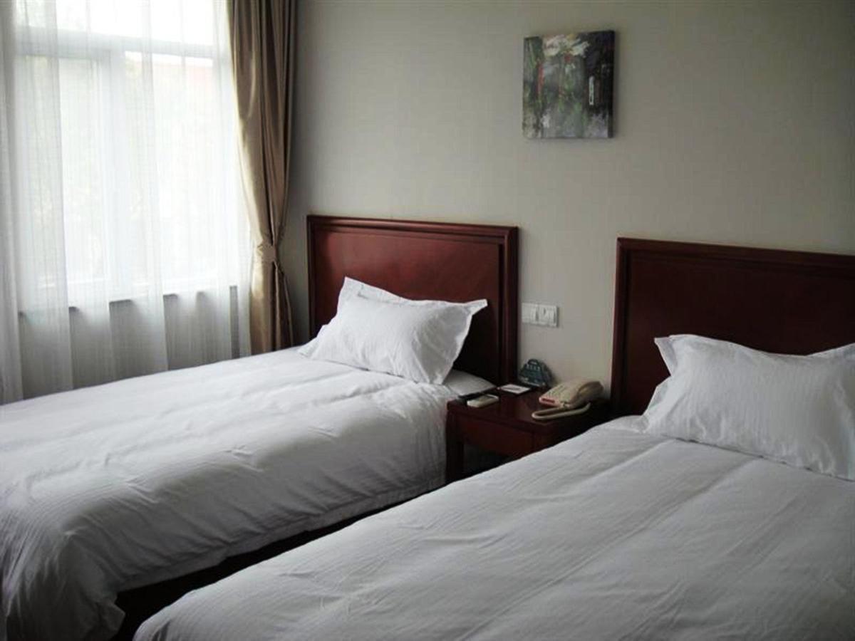 Greentree Inn Shanghai Jiading The South Of F1 Circuit Fangtai Hardware Market Express Hotel Exterior photo
