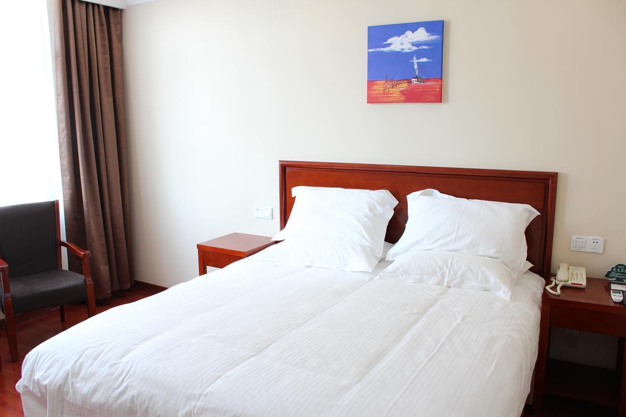 Greentree Inn Shanghai Jiading The South Of F1 Circuit Fangtai Hardware Market Express Hotel Exterior photo