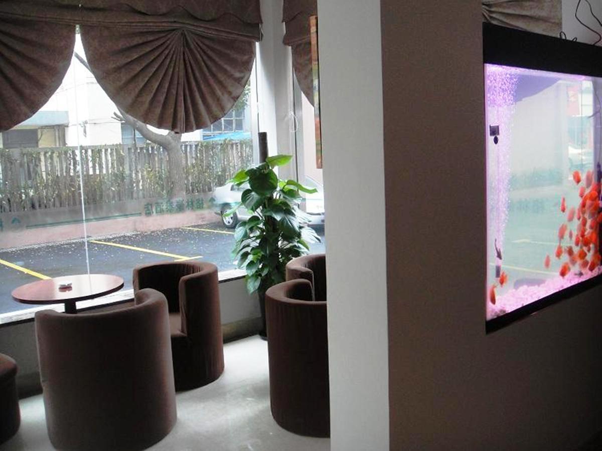 Greentree Inn Shanghai Jiading The South Of F1 Circuit Fangtai Hardware Market Express Hotel Exterior photo
